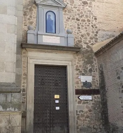 Apartamento Santa Leocadia Apartment *
